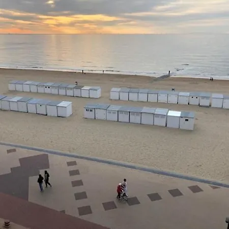 Apartamento 7e Verdiep Met Zeezicht In Voor Max 6 Personen