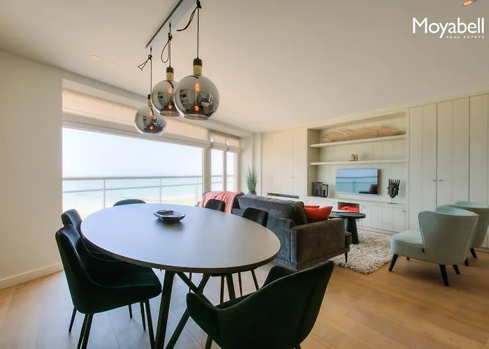 דירה 7e Verdiep Met Zeezicht In Voor Max 6 Personen קנוקה-הייסט