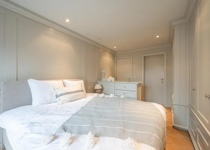 דירה 7e Verdiep Met Zeezicht In Voor Max 6 Personen קנוקה-הייסט